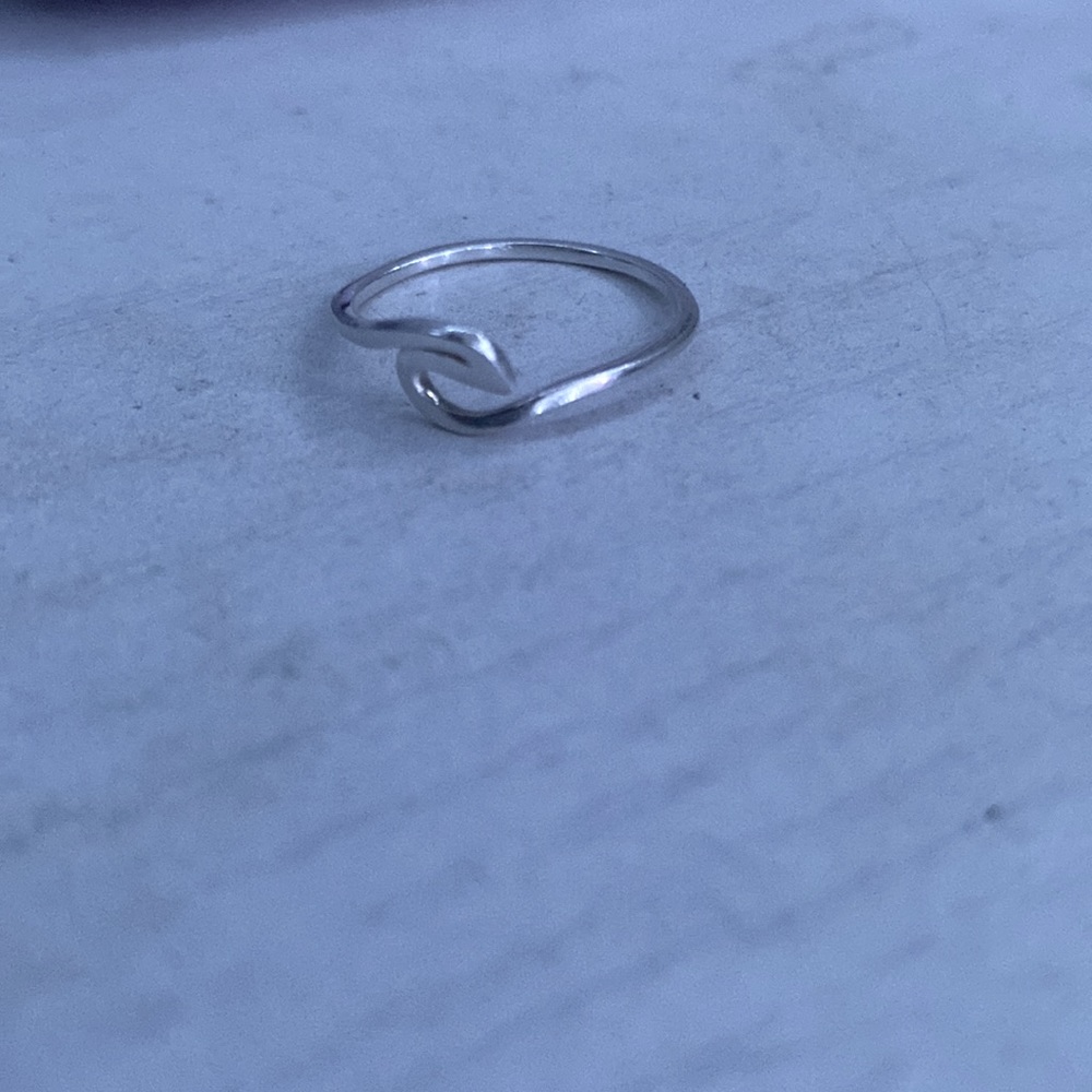 Pura Vida Wave Ring